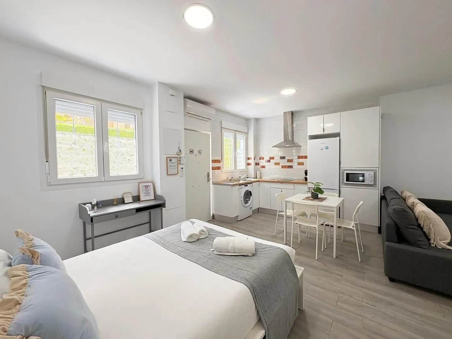 Apartamento La Paloma B Apartamento En Malaga 0*,  Spain